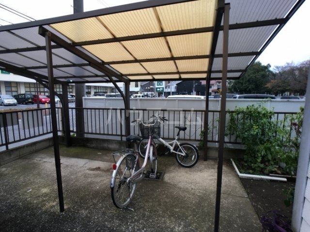 19/25 エントランス