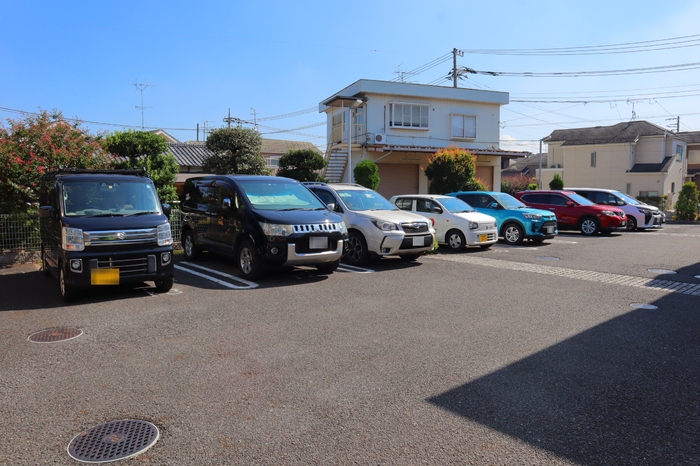 22/30 駐車場