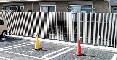 14/17 駐車場