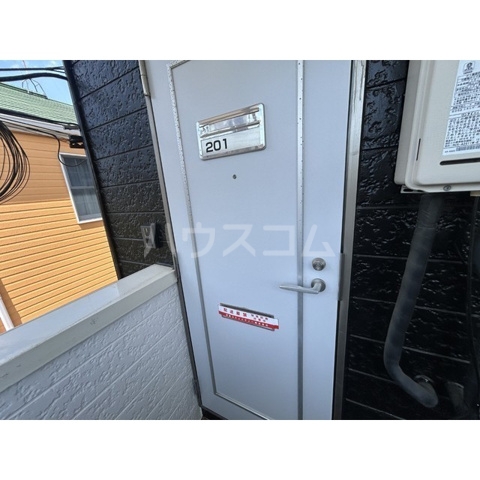 21/25 エントランス