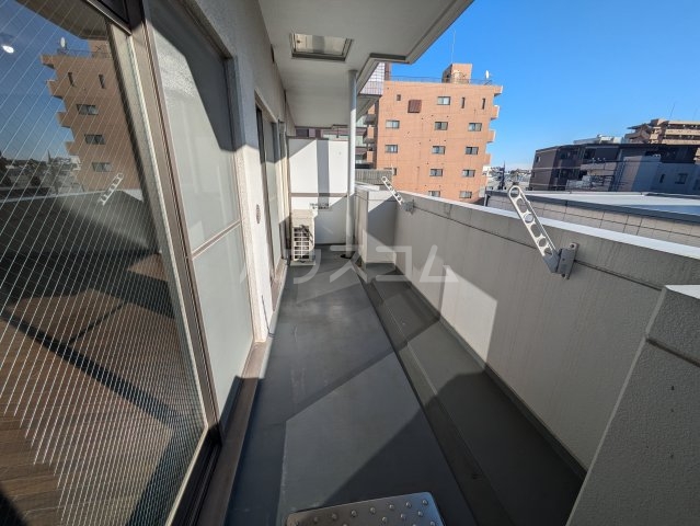 19/30 バルコニー