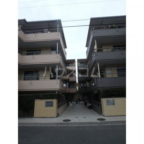 17/18 エントランス