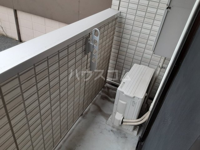 23/30 バルコニー