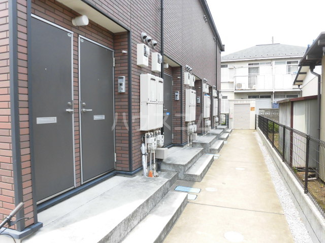 18/20 エントランス