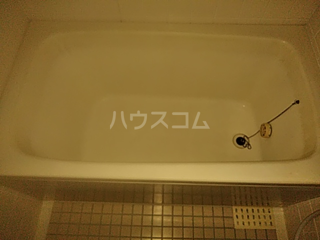 16/30 浴室