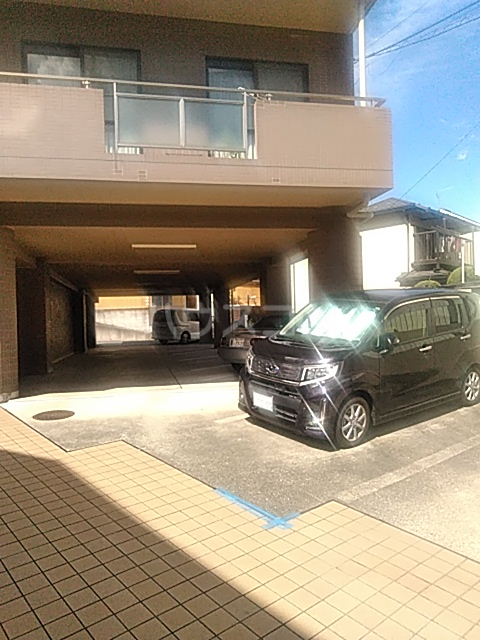 29/30 駐車場
