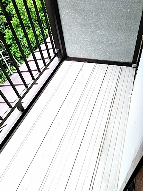 21/30 バルコニー