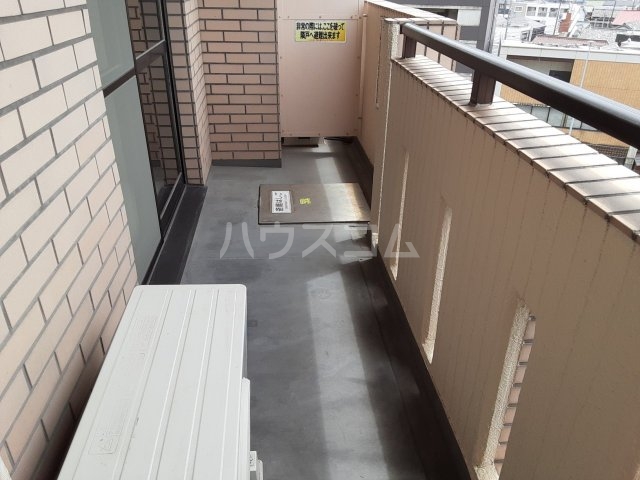 13/28 バルコニー