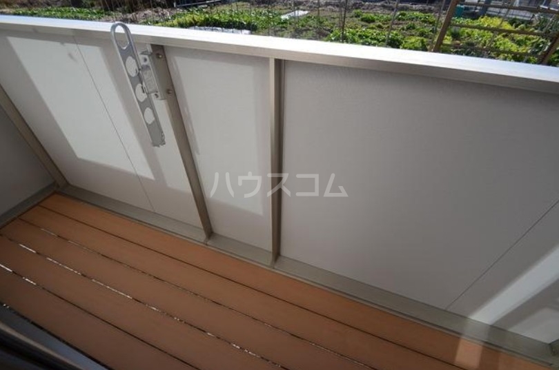 13/22 バルコニー