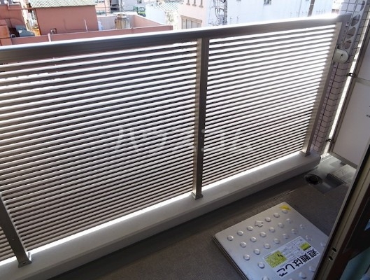 17/30 バルコニー