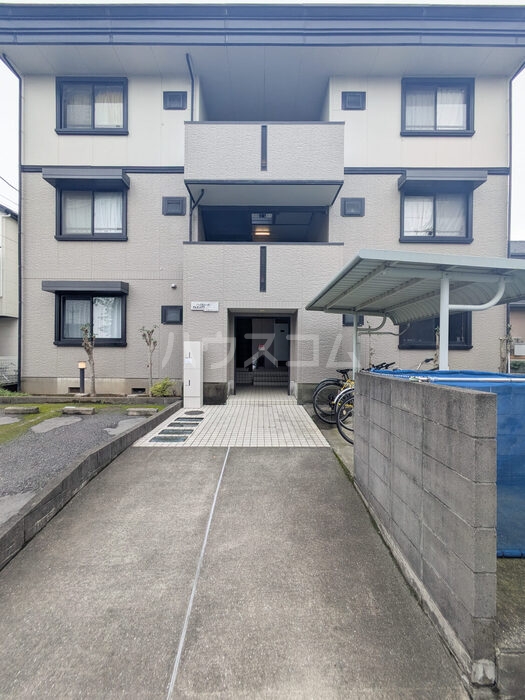 2/4 駐車場