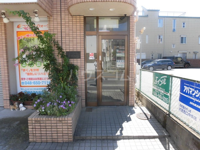 2/8 エントランス