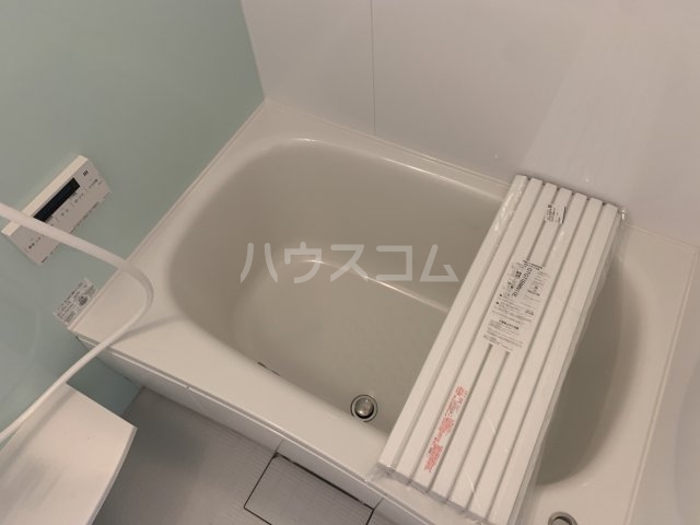 17/30 浴室