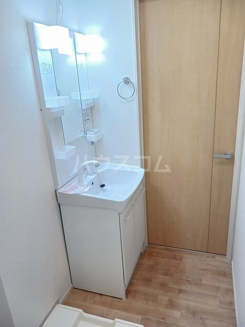17/30 洗面