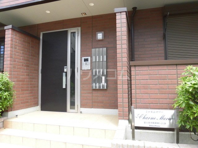 20/28 エントランス