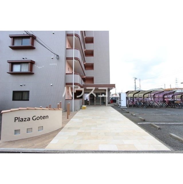 14/24 エントランス