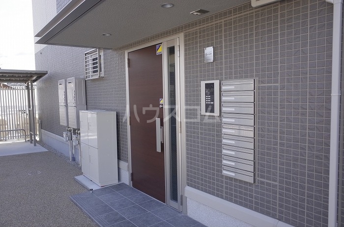 2/13 エントランス