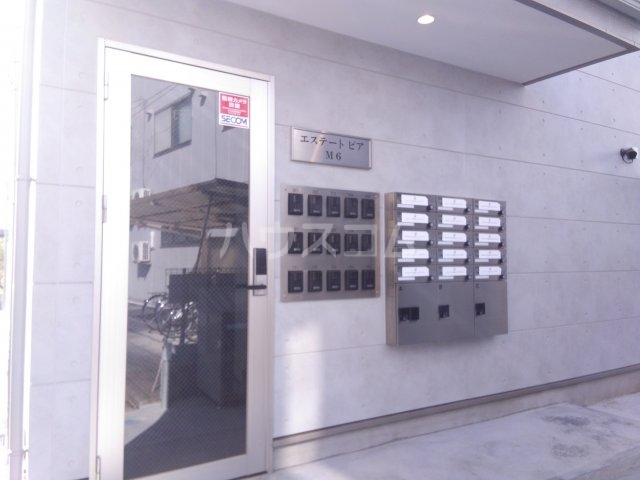 20/30 エントランス