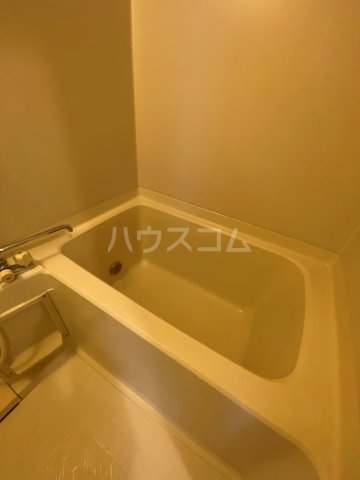 15/25 浴室