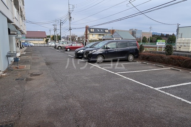 2/11 駐車場