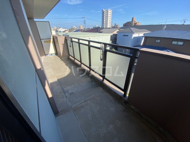 15/30 バルコニー