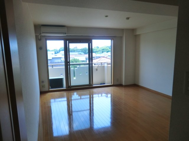 4/18 リビング/ダイニング