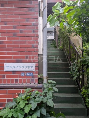 29/30 エントランス