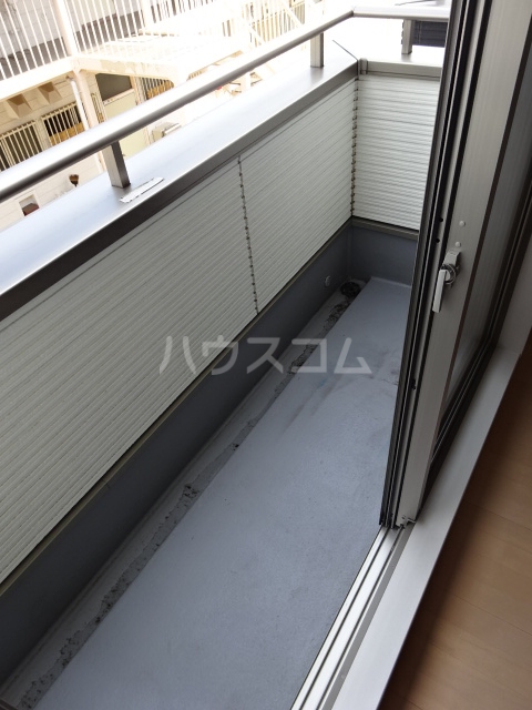 19/30 バルコニー