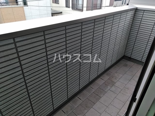 16/23 バルコニー