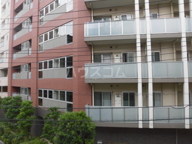 2/30 外観