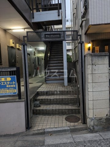 2/8 エントランス