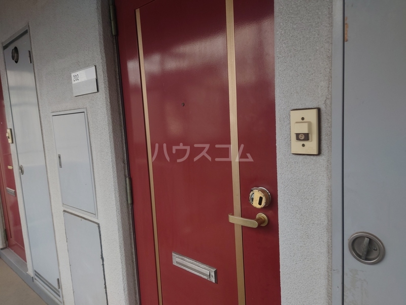 5/18 玄関