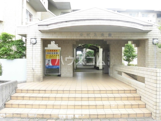 13/20 エントランス