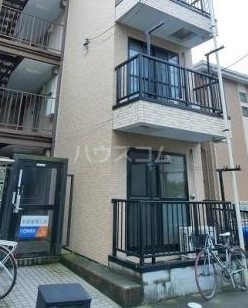 14/23 エントランス