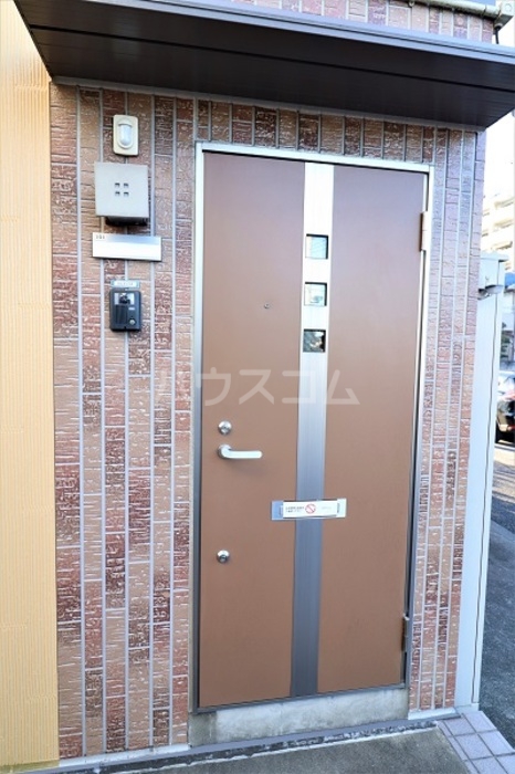 5/22 玄関