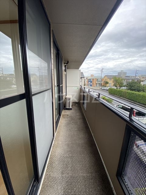 20/30 バルコニー