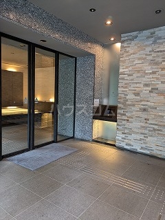 29/30 エントランス