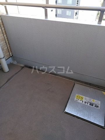 20/30 バルコニー