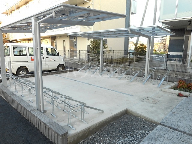 4/12 駐車場