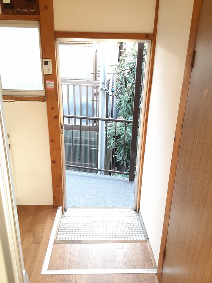 6/18 玄関