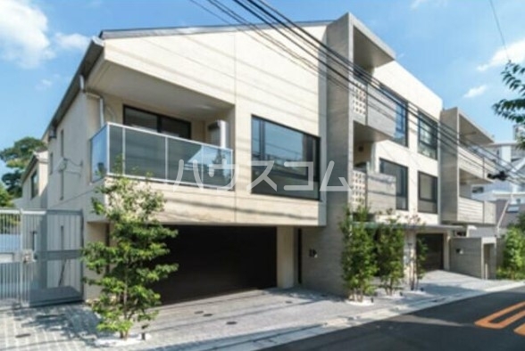 グランステージヒルズ旗の台の外観