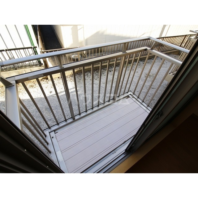 21/30 バルコニー