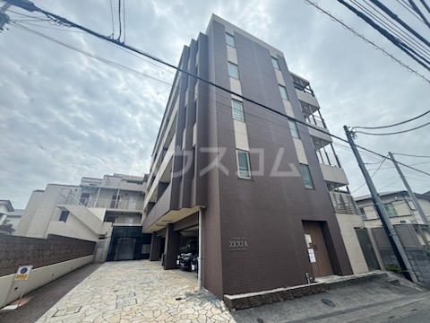 2/30 外観