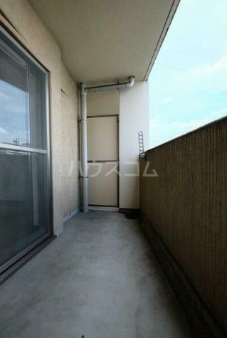 14/30 バルコニー