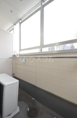 19/30 バルコニー