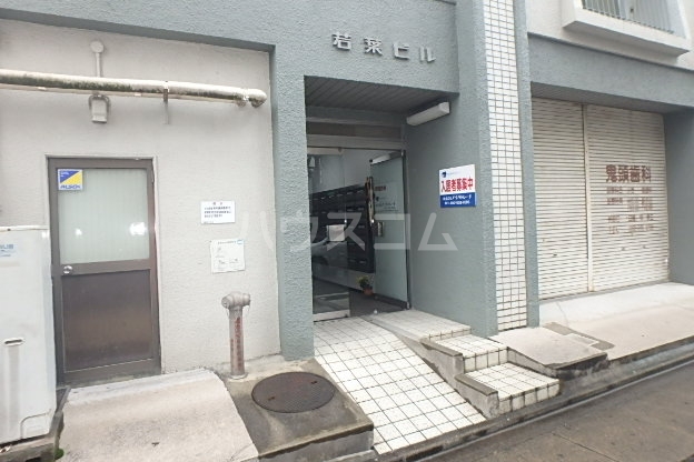 2/10 エントランス