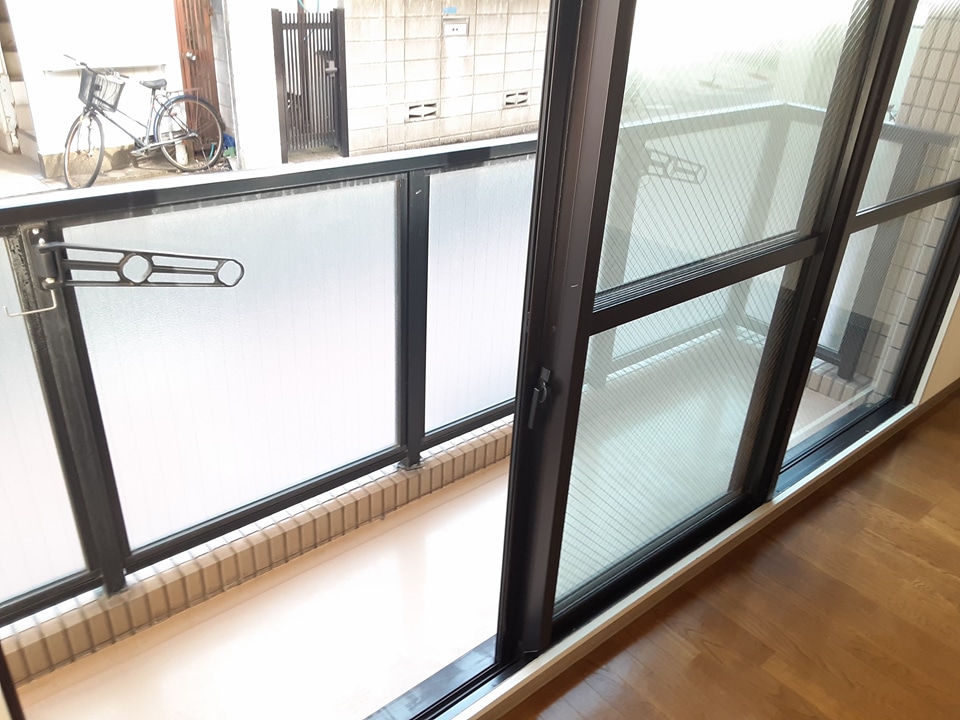 16/23 バルコニー