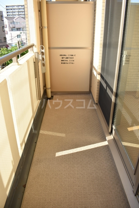 13/28 バルコニー