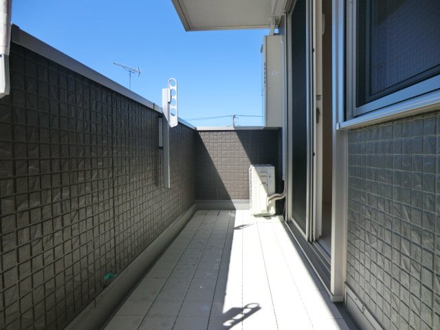 19/28 バルコニー