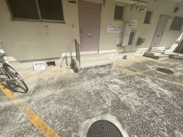 14/22 駐車場